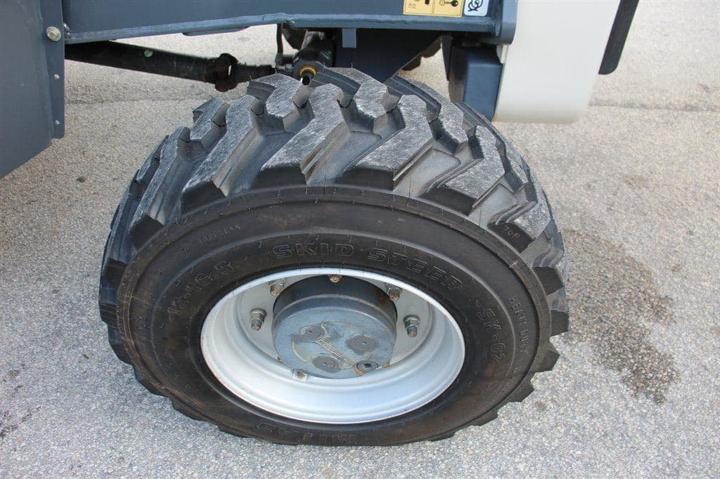2016 Terex TLN830 image 24