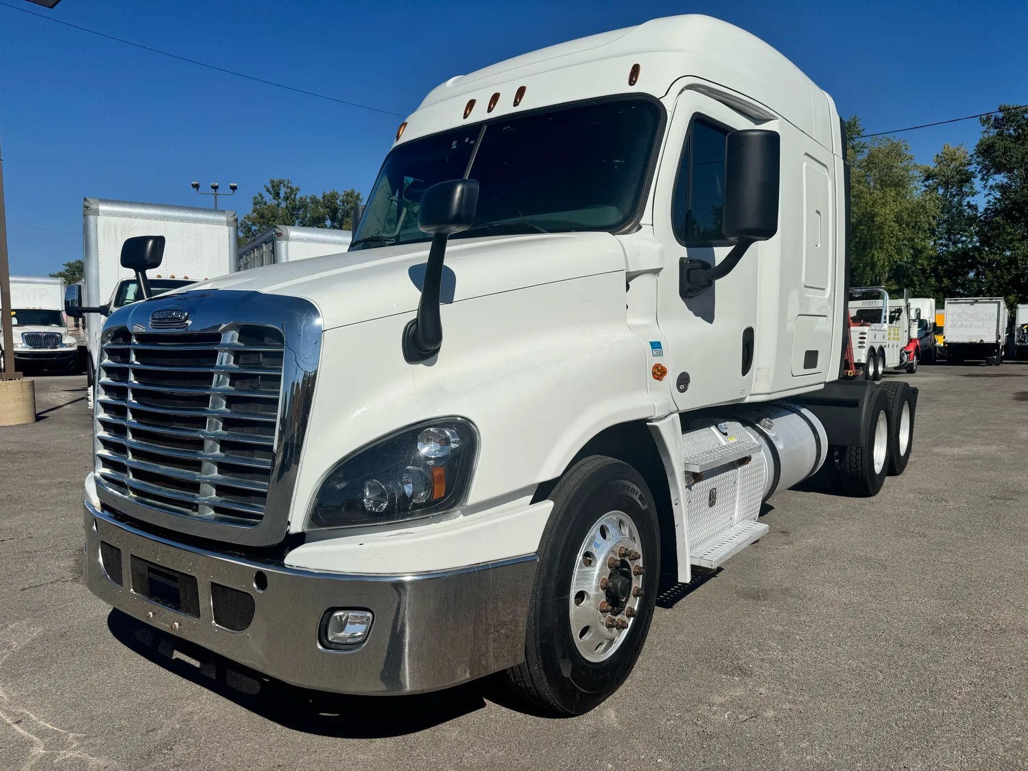 2016 Freightliner Cascadia image 3
