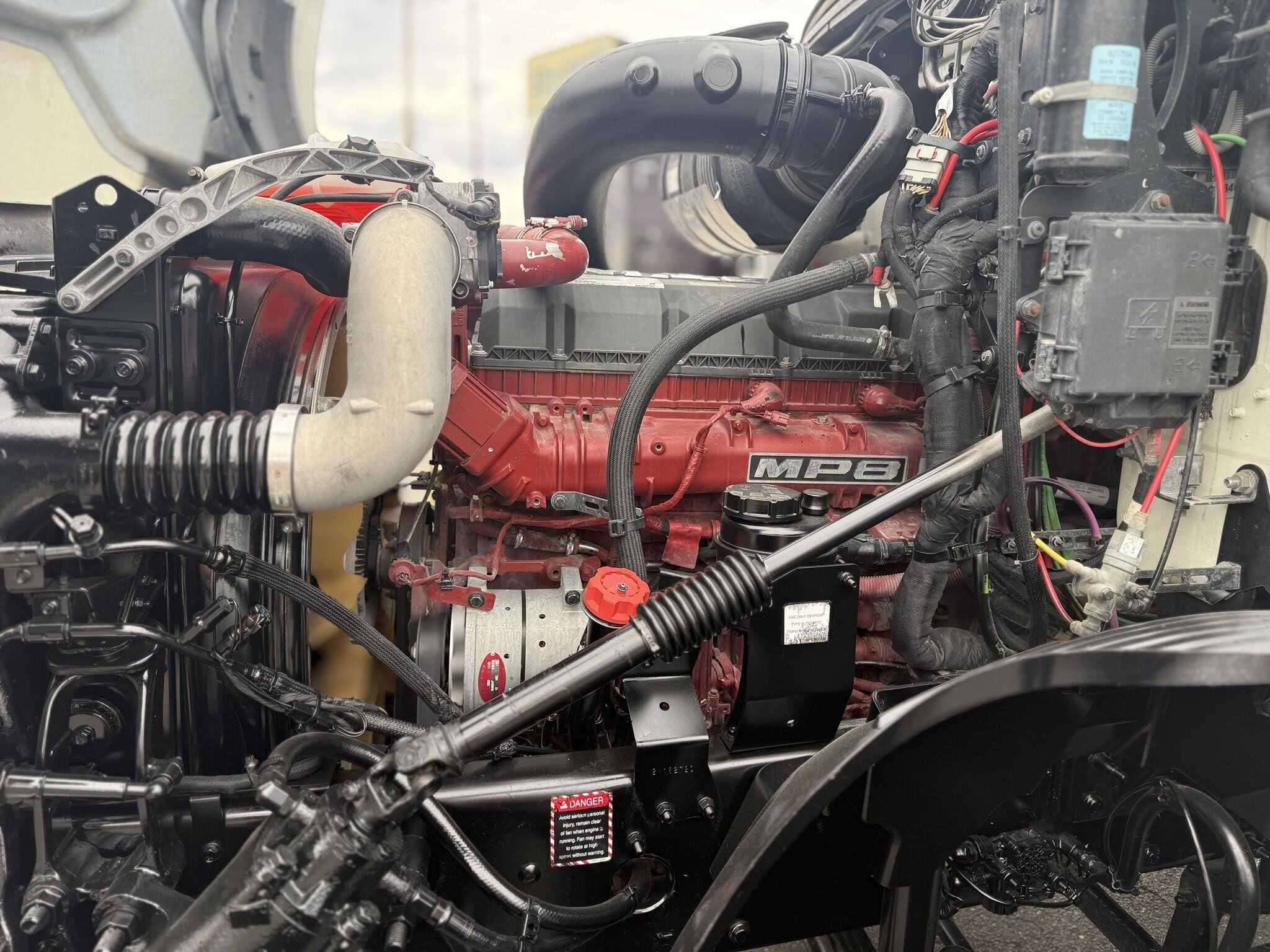 Used 2019 MACK ANTHEM Conventional - Day Cab in Commerce City, CO image 12