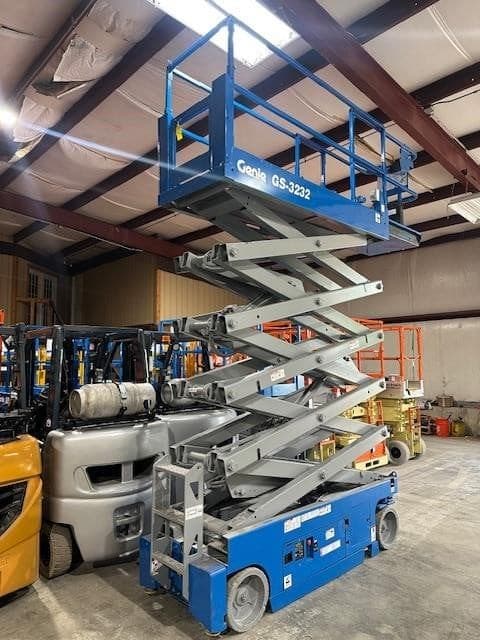 2016 GENIE GS3232 image 11