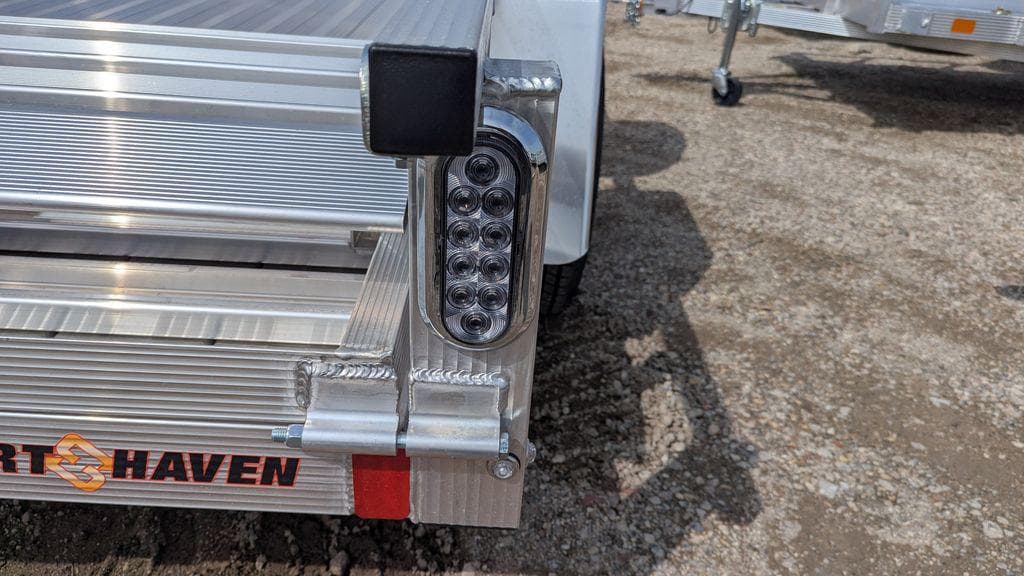 2026 SPORT HAVEN AUT610D DELUXE UTILITY image 3