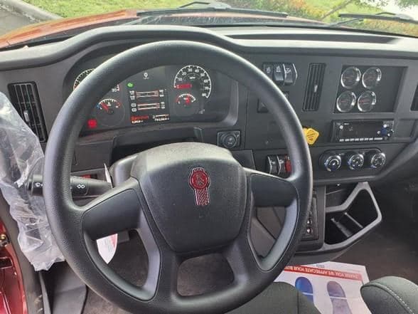 2025 Kenworth D5 image 12