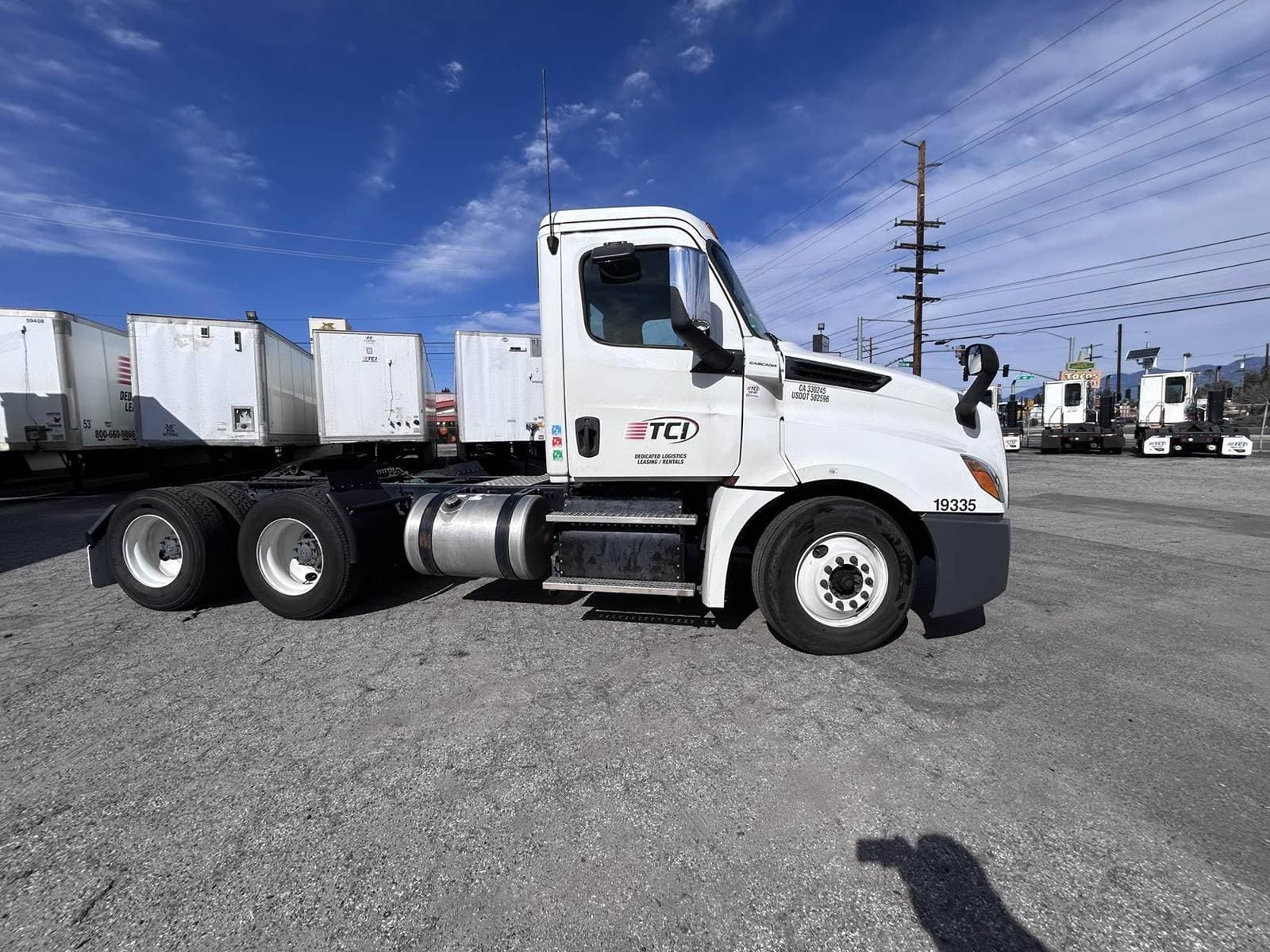 2019 Freightliner Cascadia 113 image 4