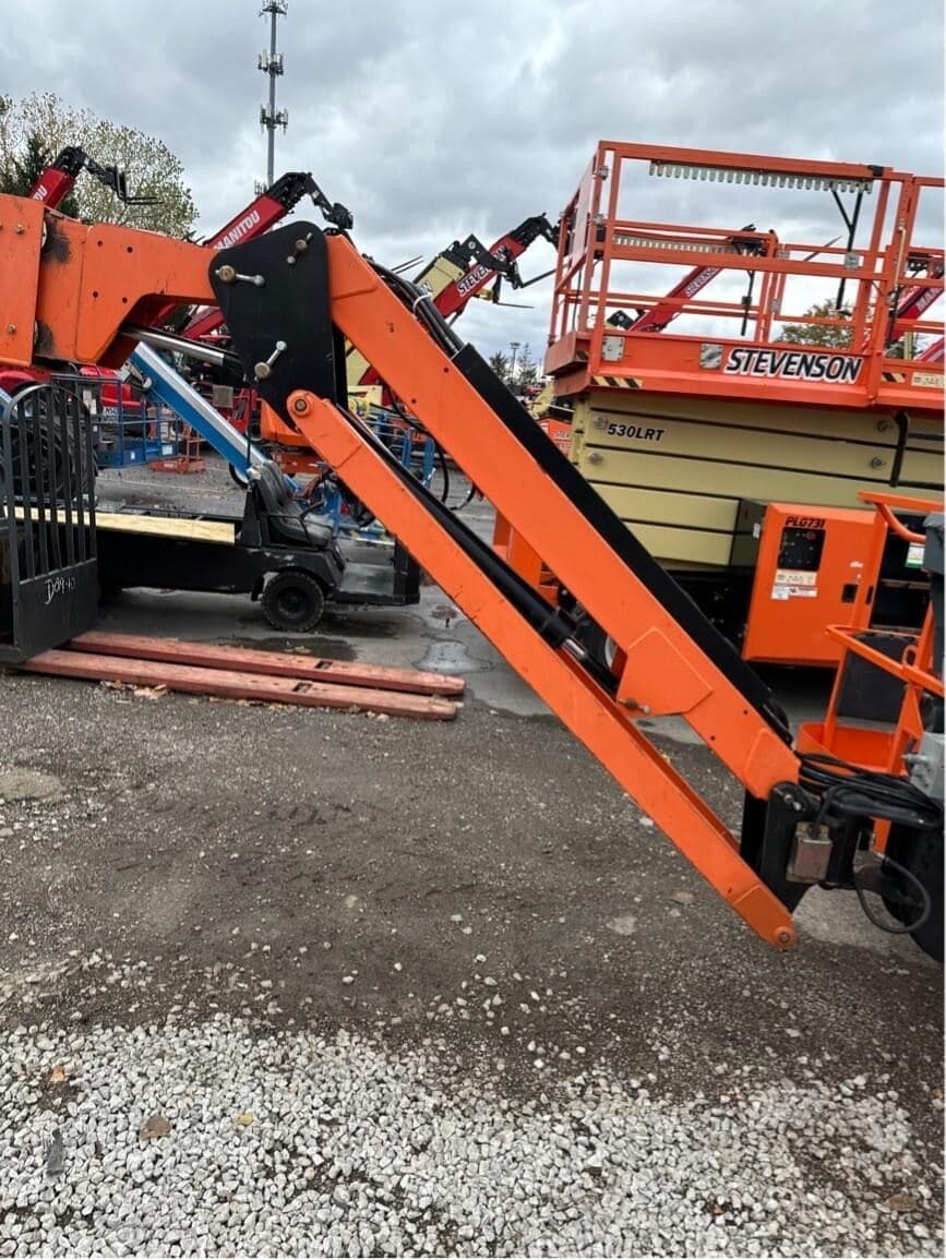 2017 JLG 860SJ PL8465 image 7