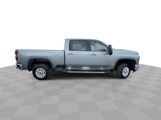 2025 Chevrolet Silverado 2500HD LT image 9