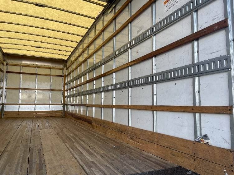 2022 International MV607 Box Truck - 220HP, 6 Speed Automatic, Roll up Door image 12