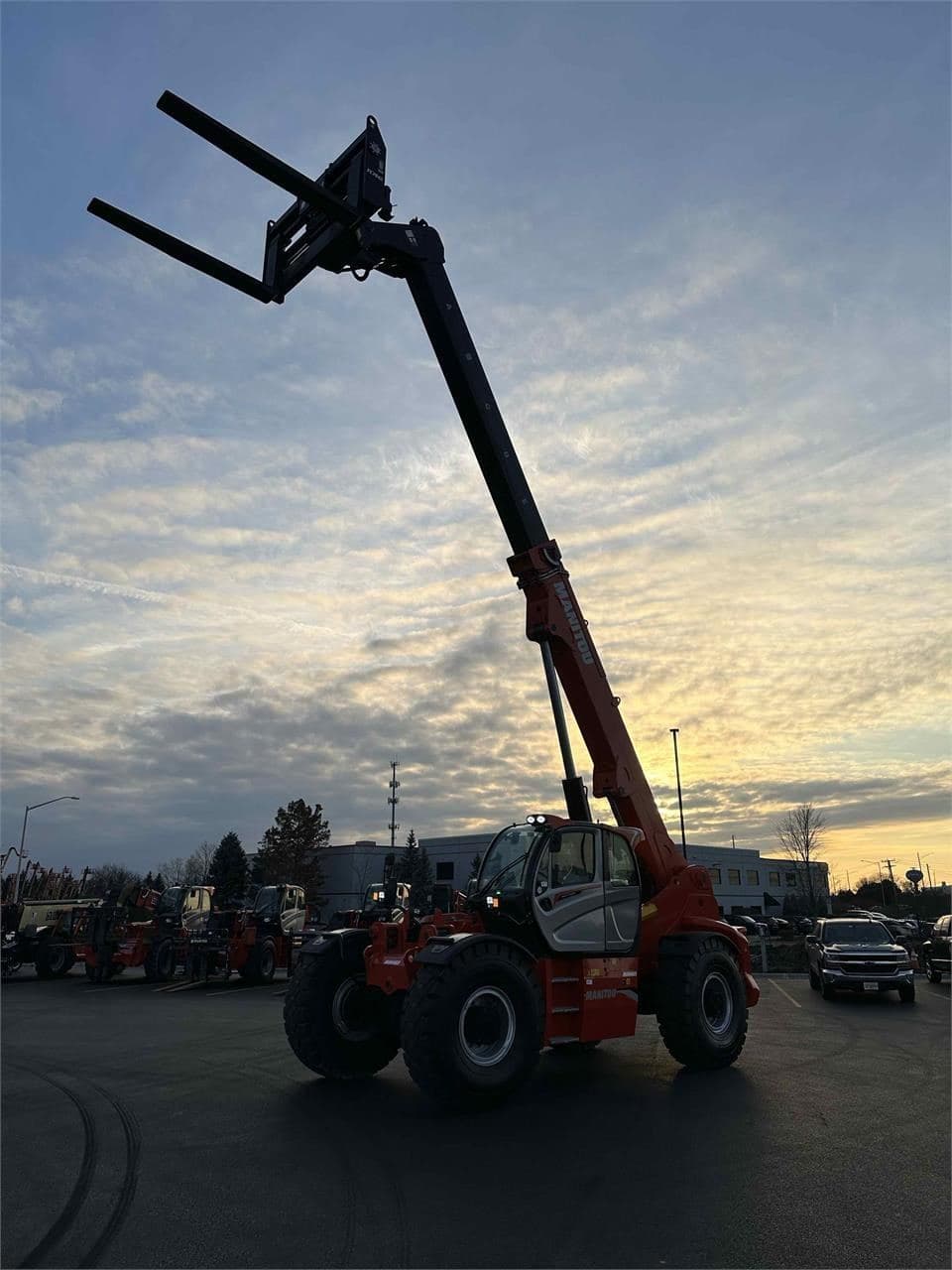 2023 MANITOU MHT11250 MH4469 image 8