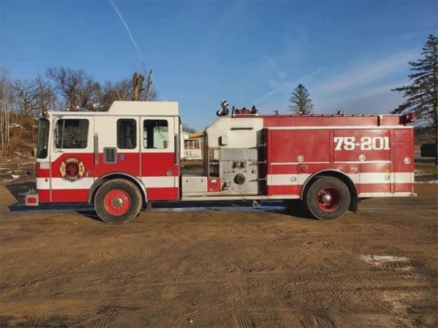 1994 HME 1871 SFO image 12