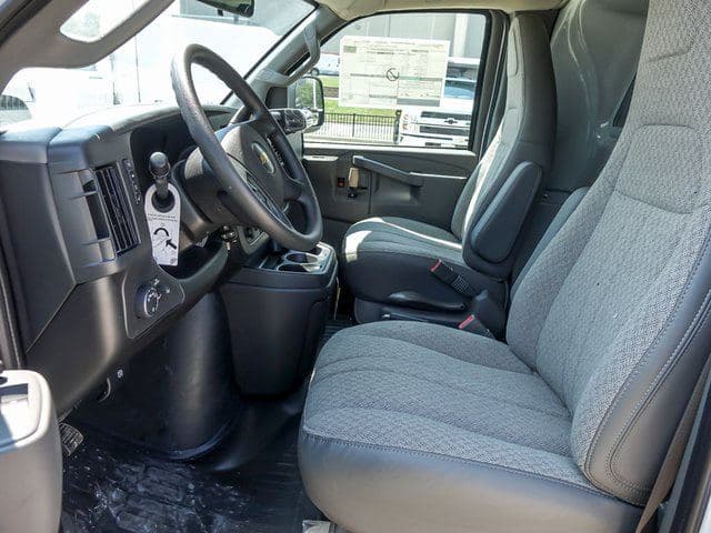 2025 Chevrolet Express 2500 Work Van Cargo image 15