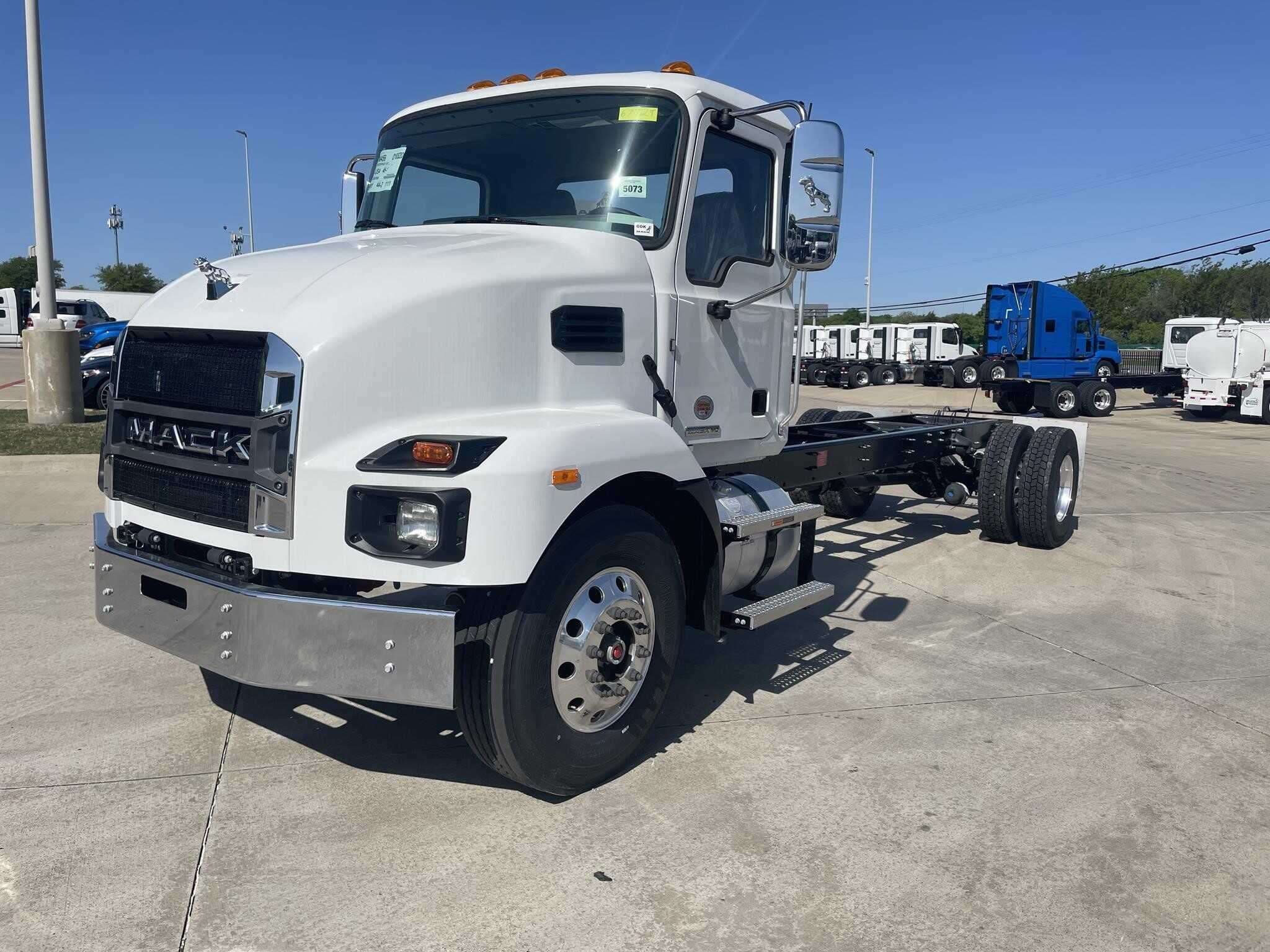 New 2025 MACK MD6 Conventional - Day Cab in Dallas, TX image 1
