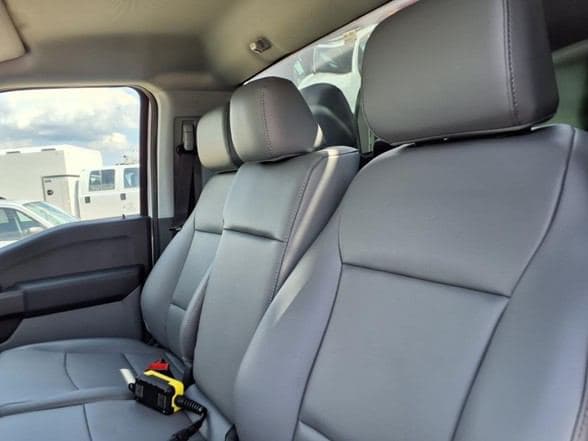 2025 Ford F600 image 14