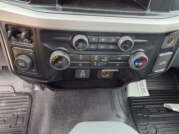 2024 Ford F450 image 13