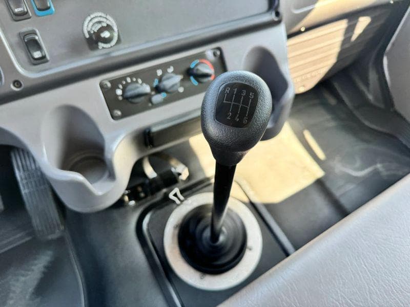 2016 Freightliner Cascadia 125 image 21