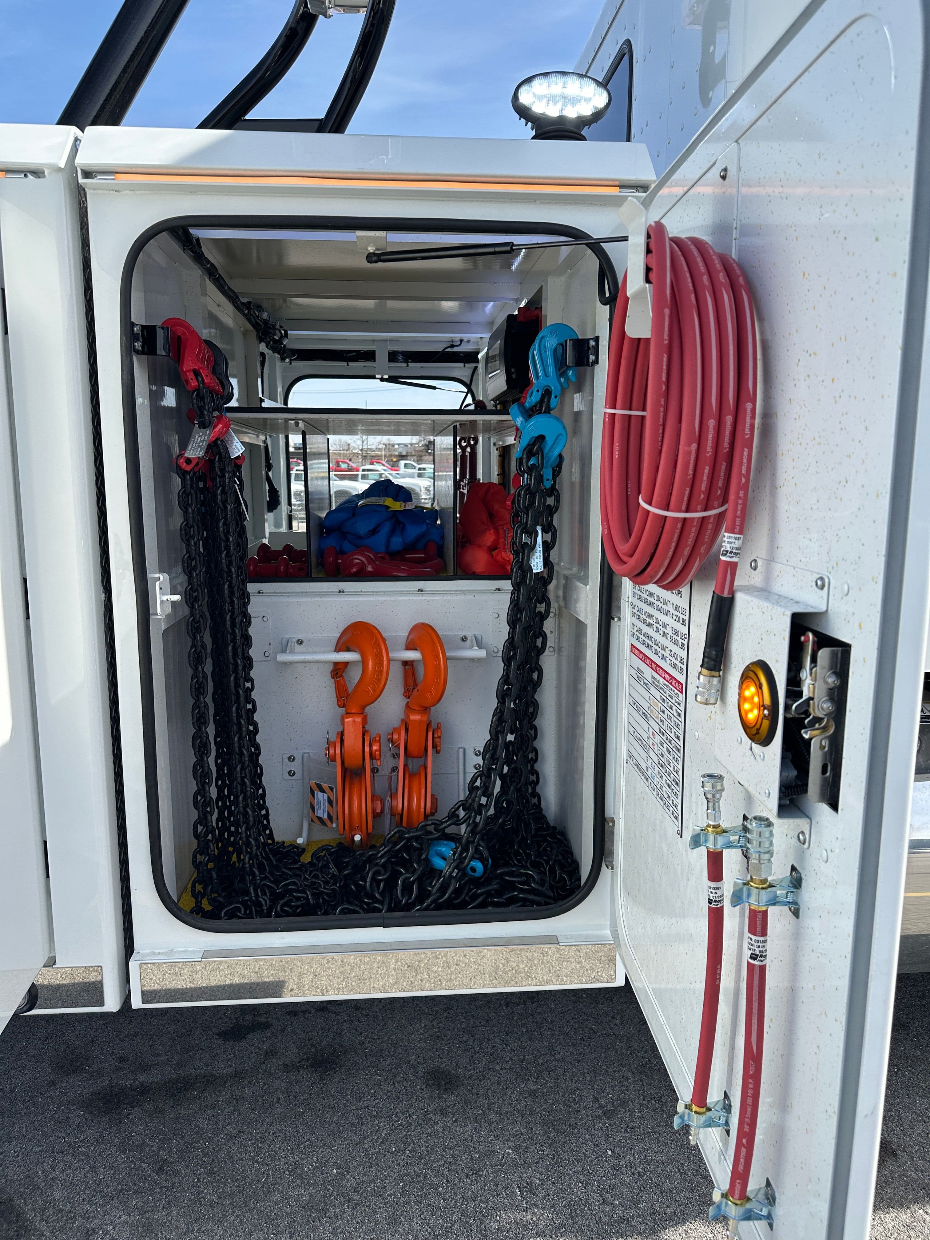 2025 Peterbilt 589 CENTURY 9055XL  (SK#: 6066C)  image 34