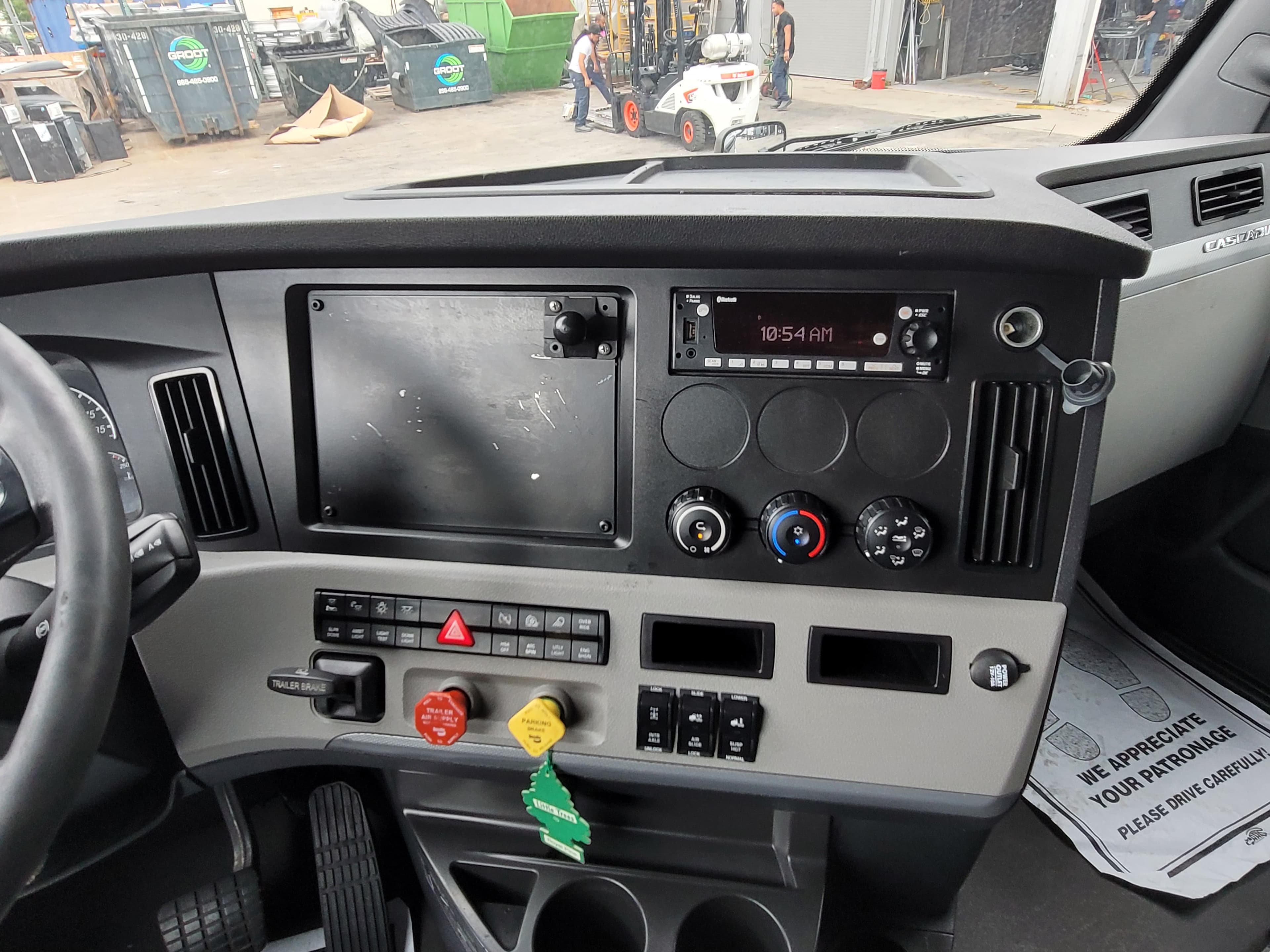 2022 Freightliner Cascadia 126 image 11