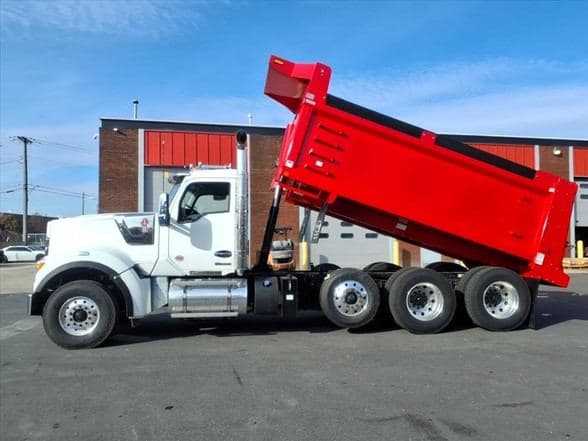 2026 Kenworth W990 image 9