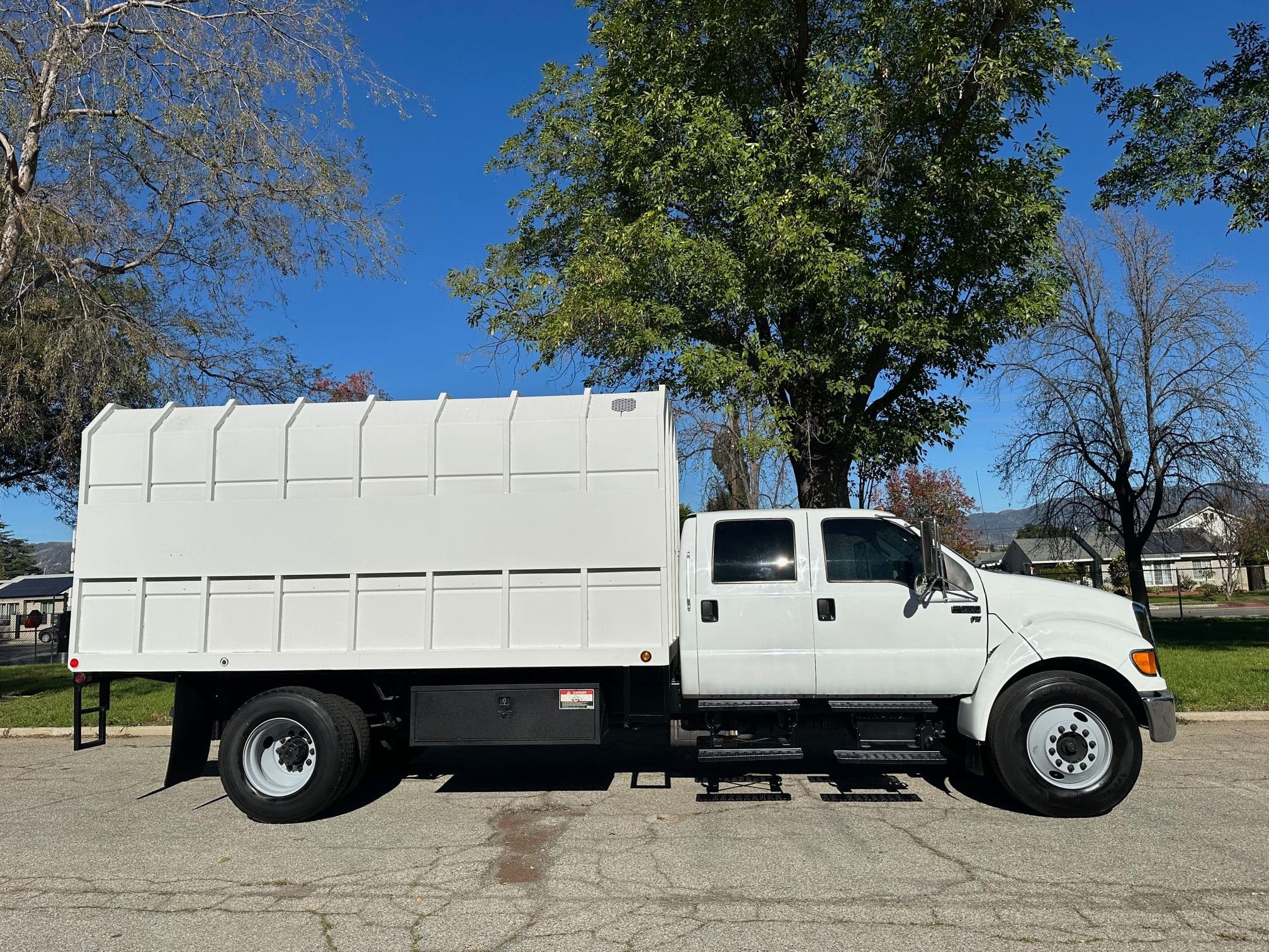 2015 FORD F650 SD Crew Cab Chipper Dump 13409 image 5