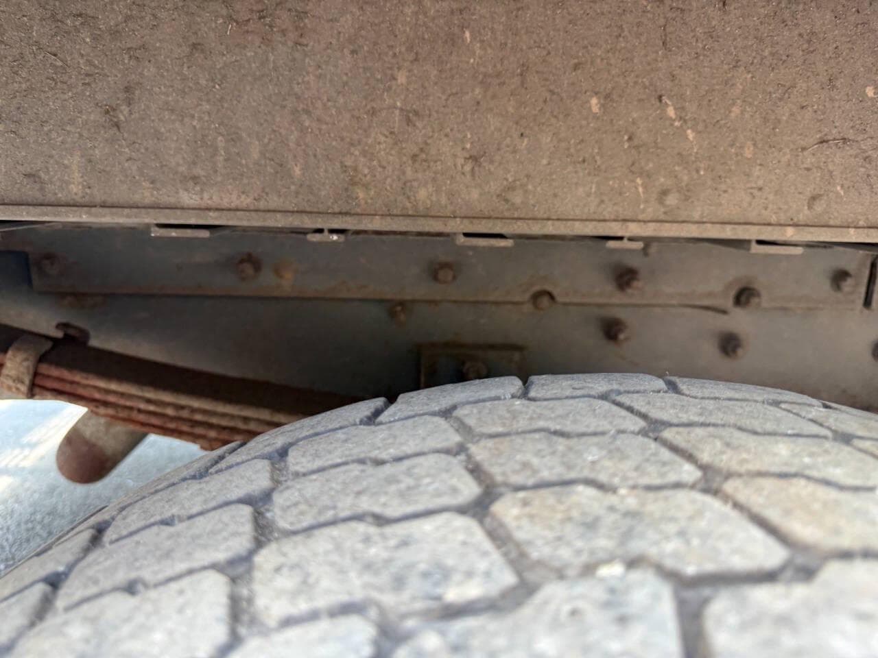 2003 Freightliner MT45 image 19