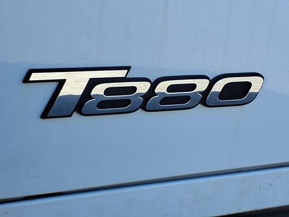 2025 Kenworth T880 image 28