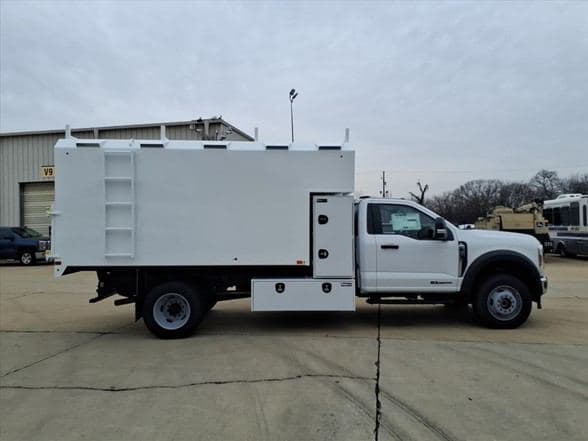 2026 Ford F600 SD XL image 3