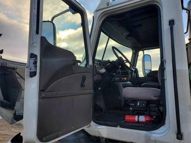 2007 MACK VISION CXN612 image 9