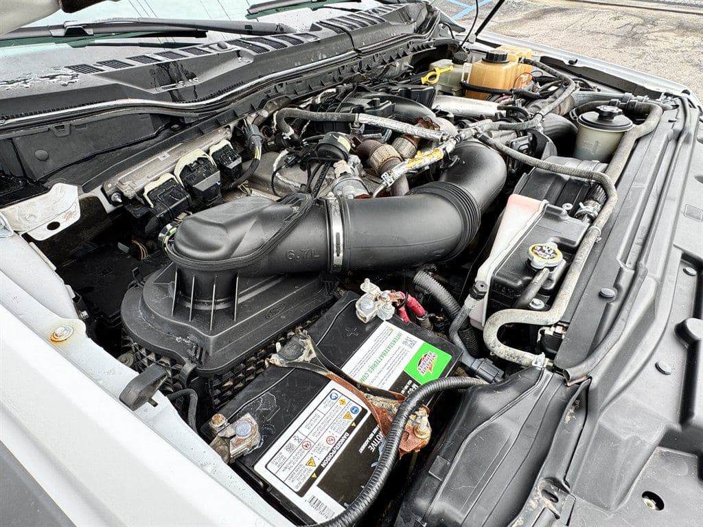 2017 Ford F550 image 47
