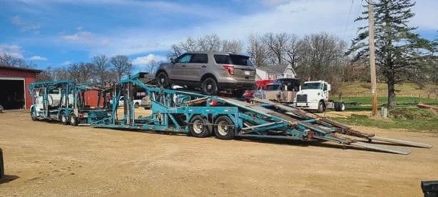 2001 FREIGHTLINER FL112 image 5