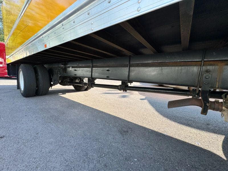 2020 International MV607 image 20