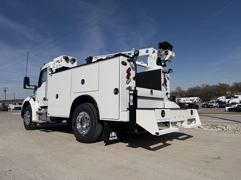 New 2027 KENWORTH T280 image 9