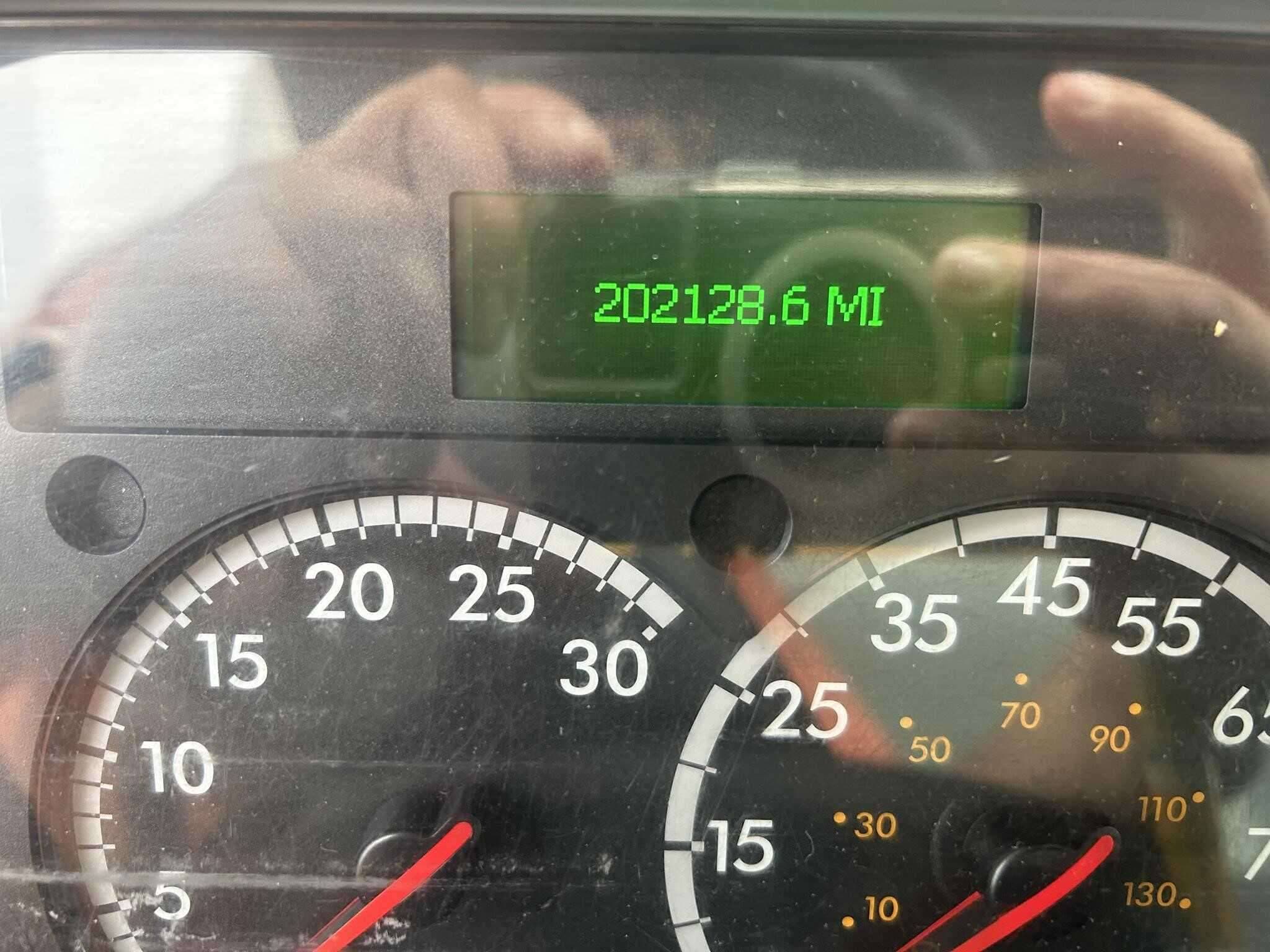 2019 Freightliner M2 image 17