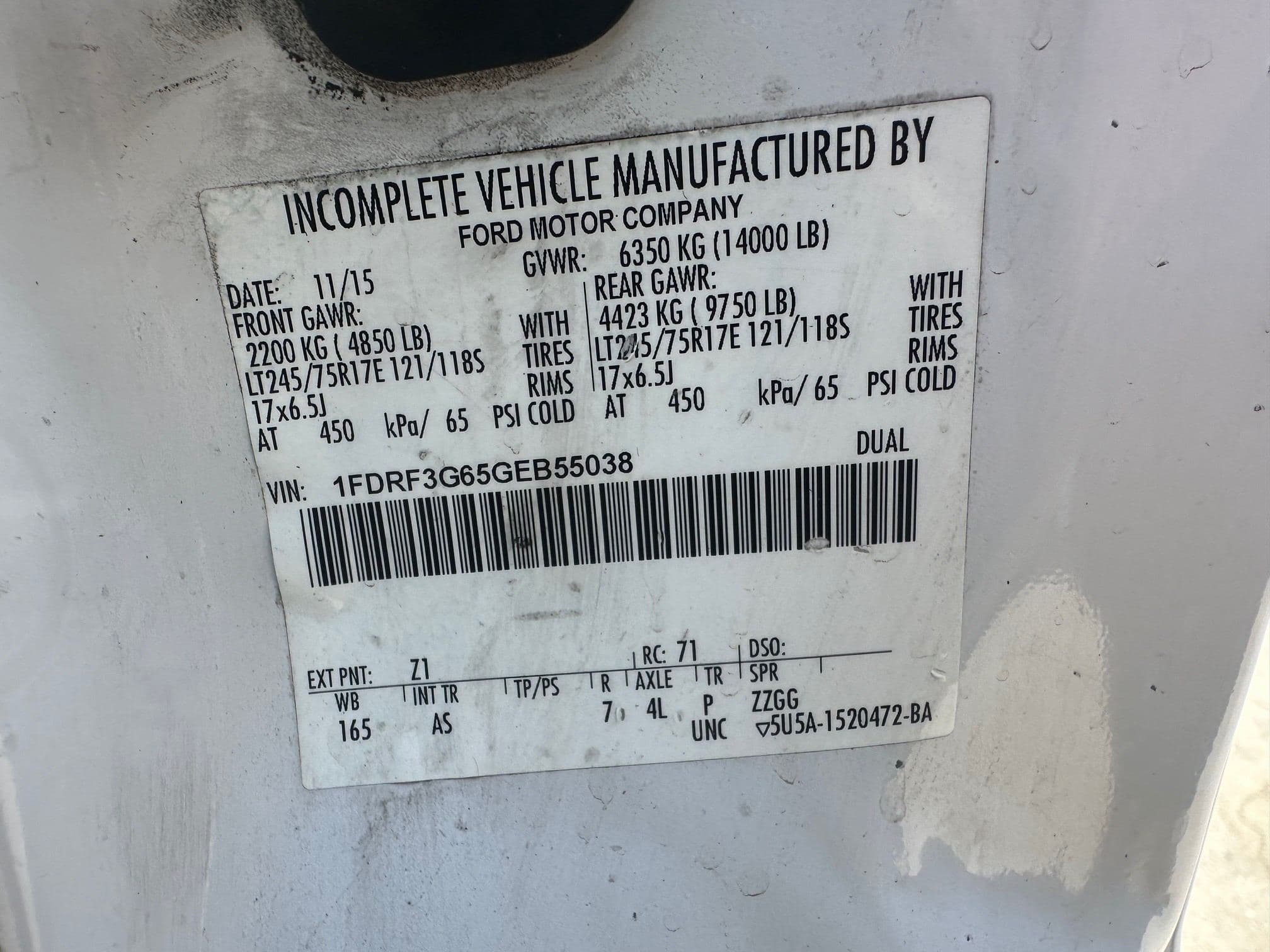 2016 Ford F-350 Reefer Box Truck with Liftgate image 51