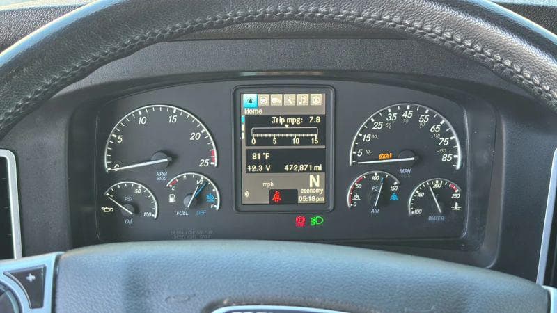 2021 Freightliner Cascadia image 30