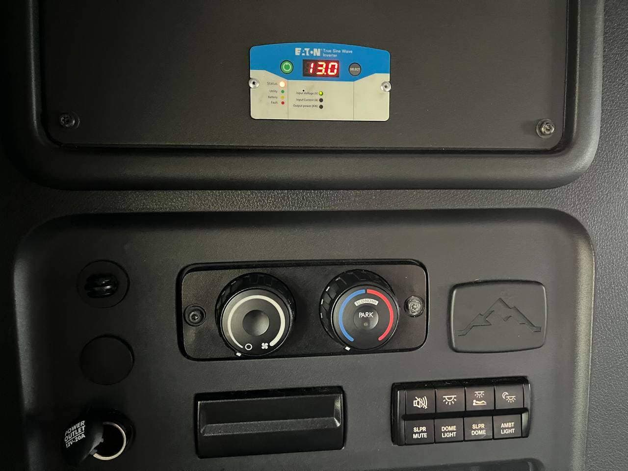 2020 Freightliner Cascadia 126 #1147 image 18