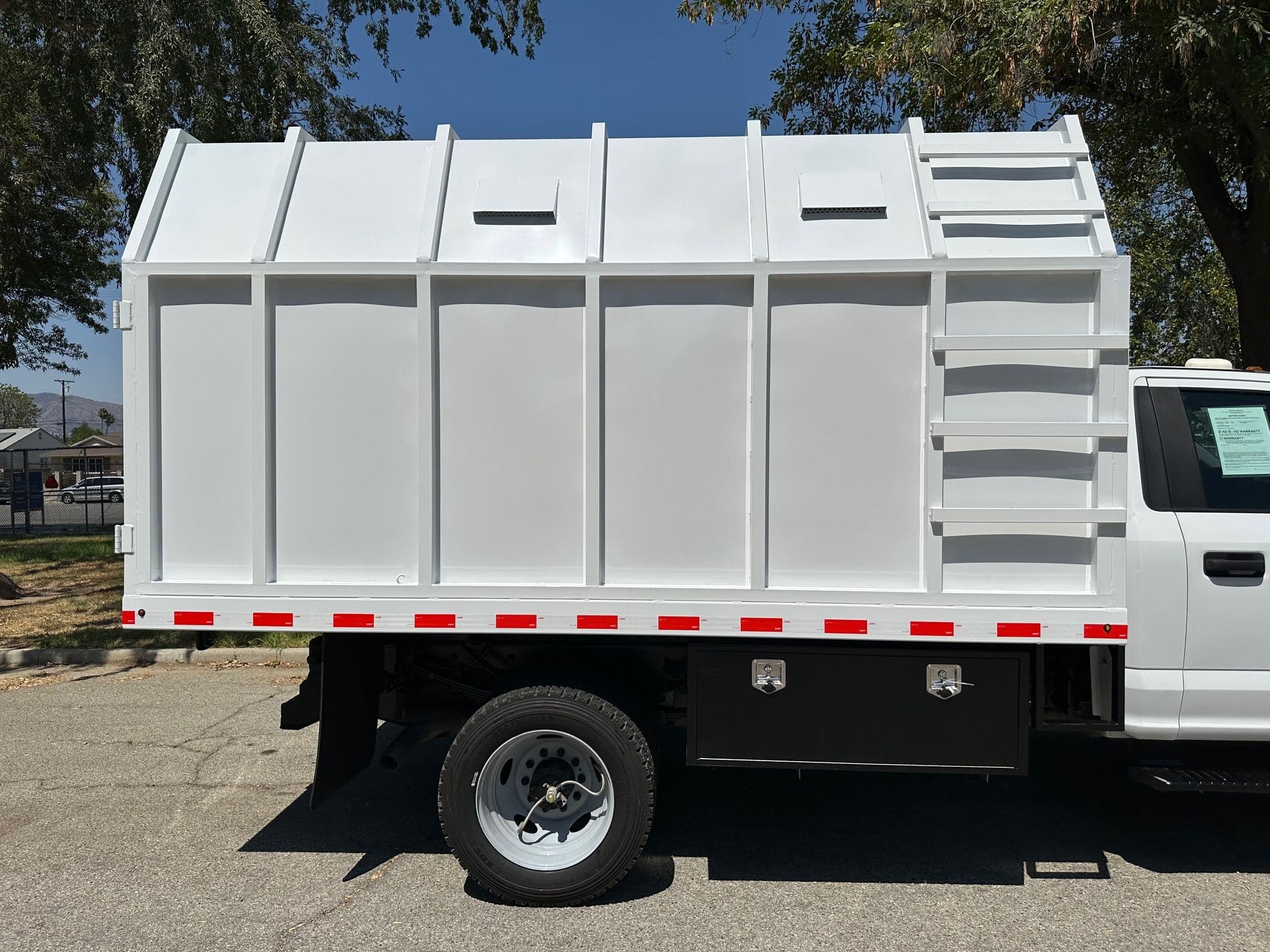 2017 FORD F550 SD 4x4 Chipper Dump Truck  13438 image 15