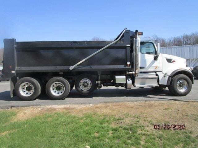 2019 Peterbilt 567 image 4
