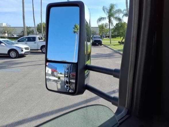 2025 Kenworth D5 image 27