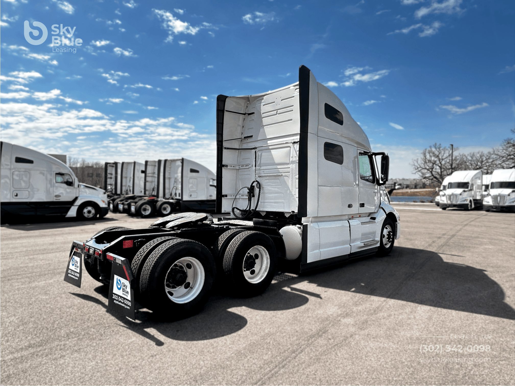 2025 Volvo VNL42T760 image 5