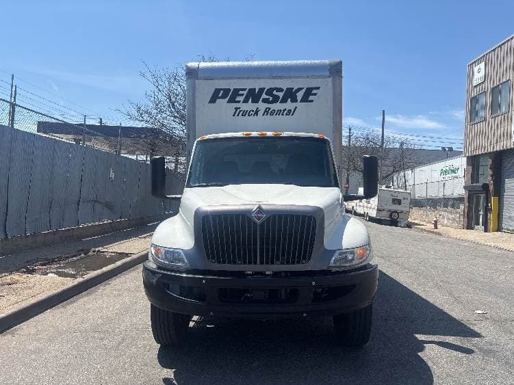 2022 International MV607 Box Truck - 220HP, 6 Speed Automatic, Roll up Door image 2