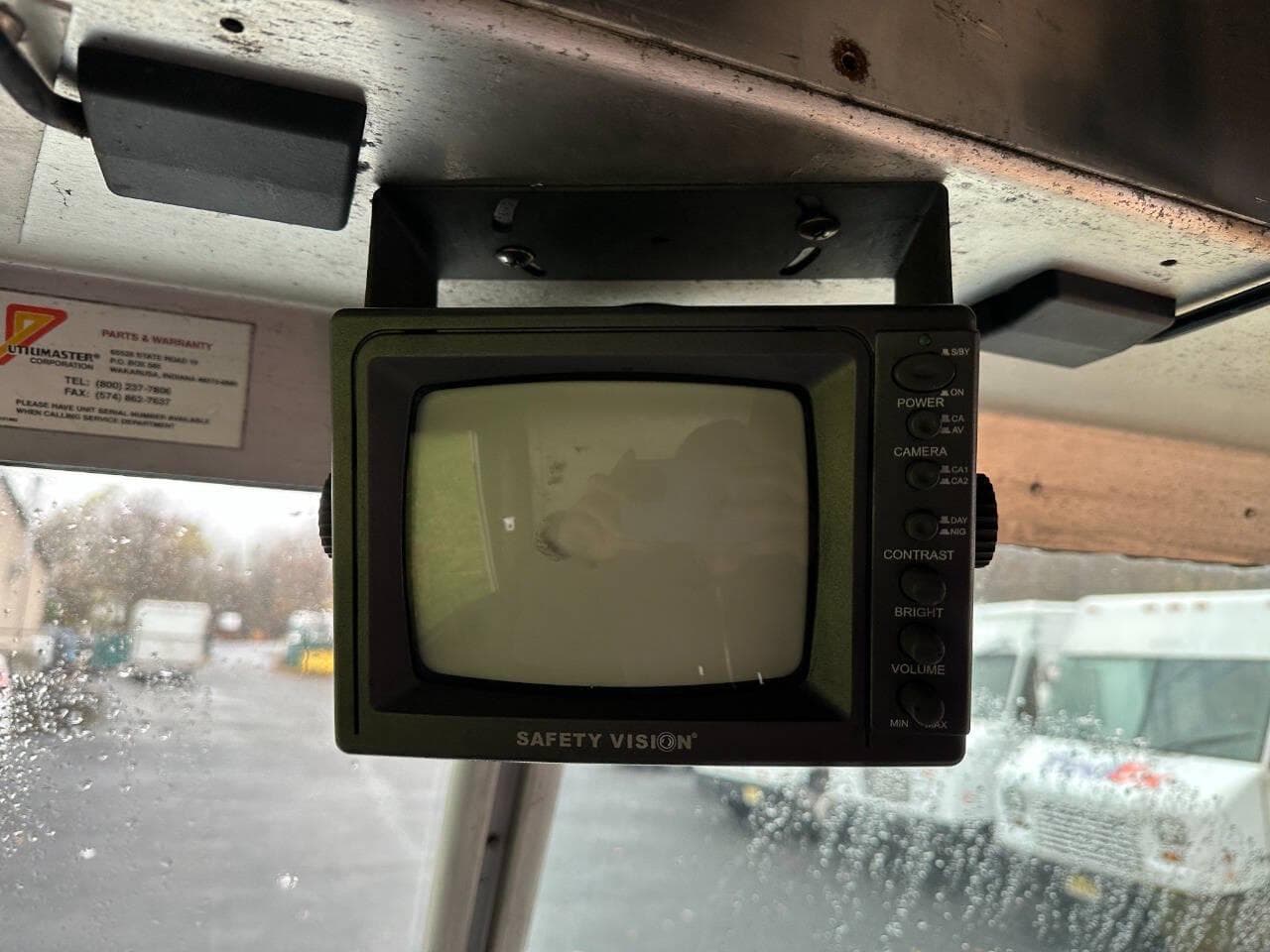 2008 Freightliner MT45 image 10