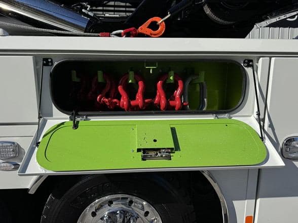 2026 Kenworth W990 image 24