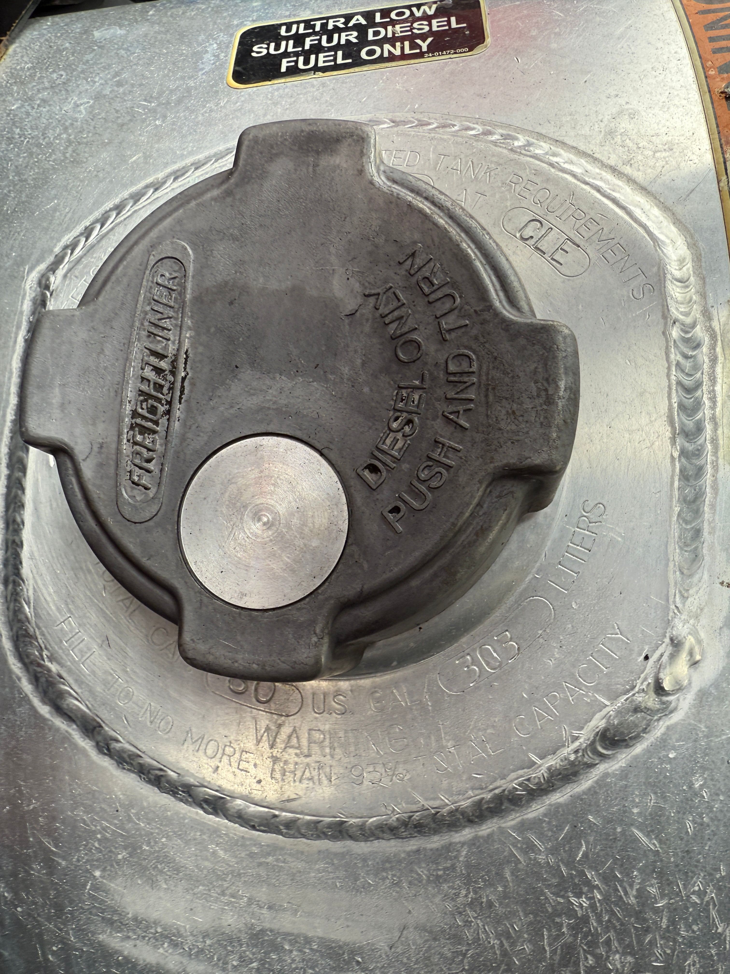 2021 Freightliner Cascadia 126 image 11