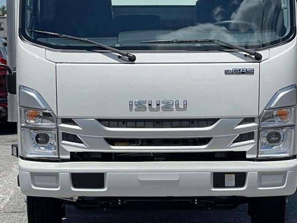 2025 Isuzu NRR image 5