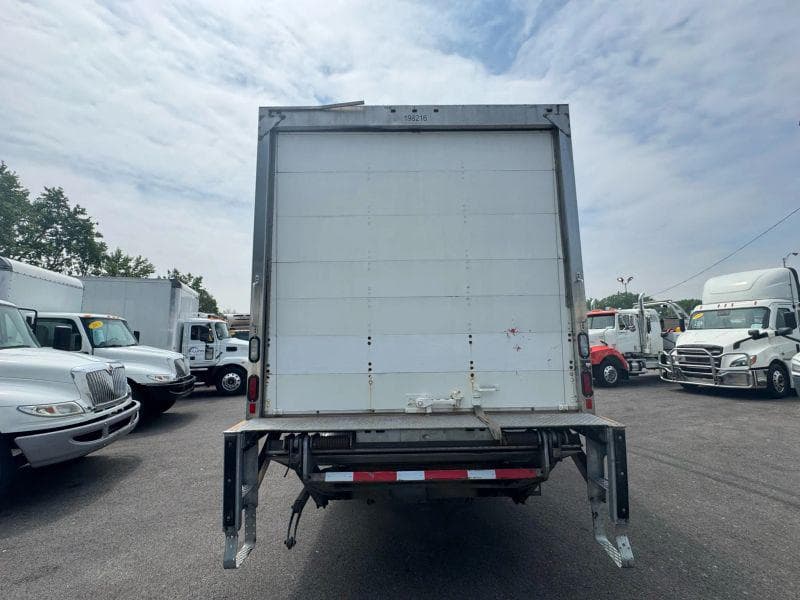 2018 Freightliner Cascadia 125 image 31