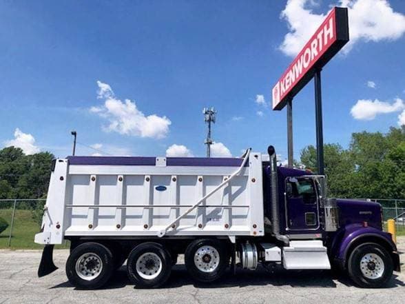 2021 Kenworth W900 image 5