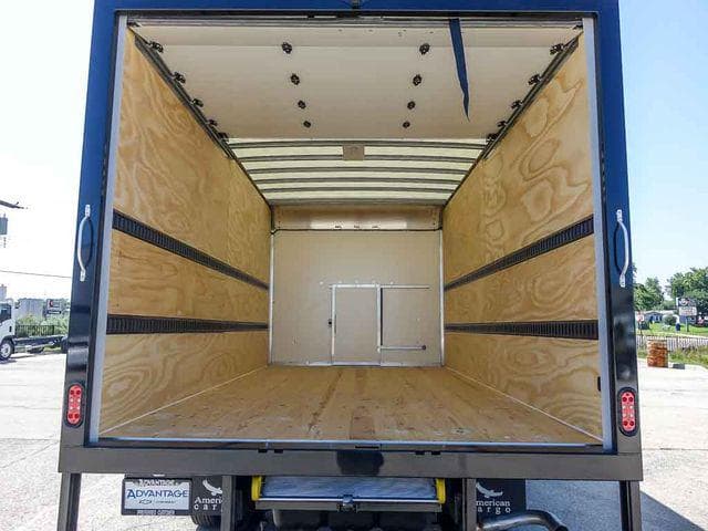 2026 Chevrolet Express 3500 Work Van Cutaway image 9