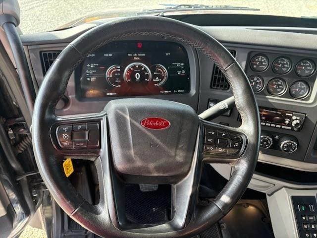 2024 Peterbilt 567 image 6