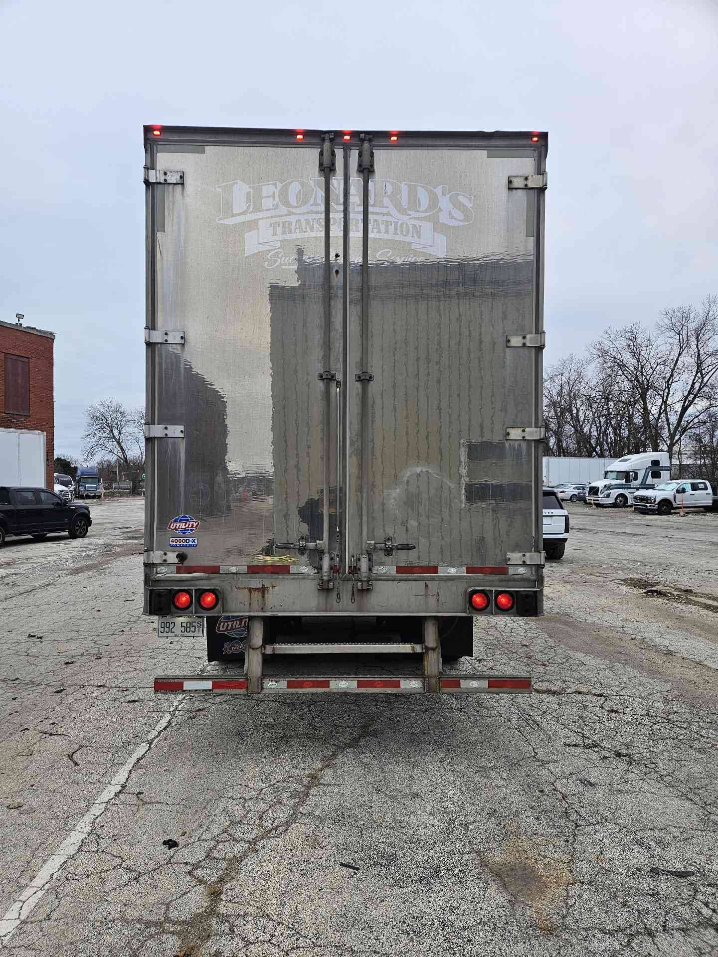 2016 Utility 4000D-X image 12