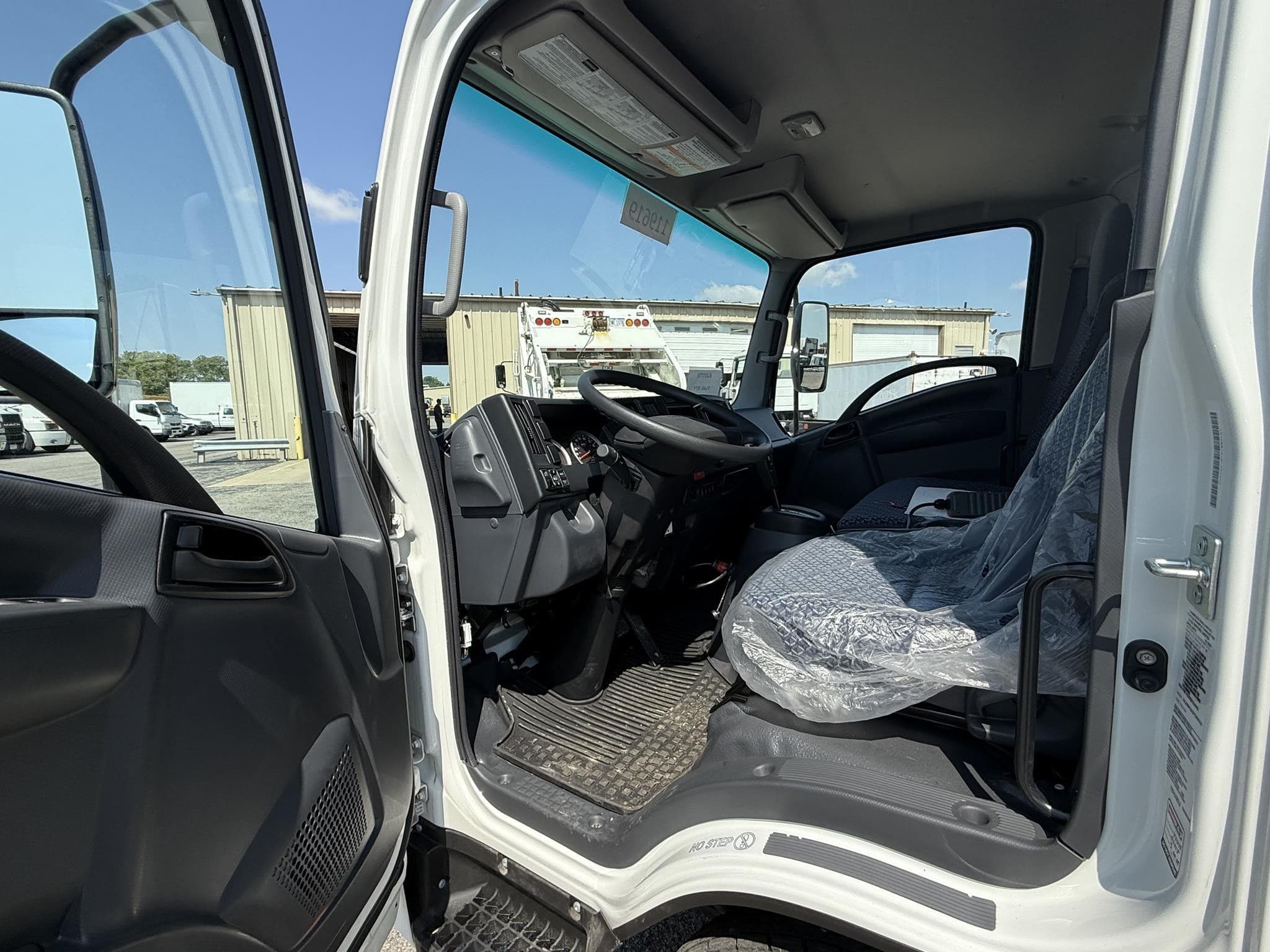 2024 HINO S5 119619 image 9