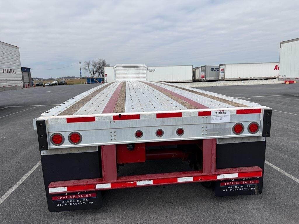 2016 Fontaine 48x102 Combination Flatbed Trailer - Air Ride, Fixed Axle image 4