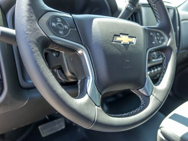 2024 Chevrolet Silverado 4500HD Work Truck image 19